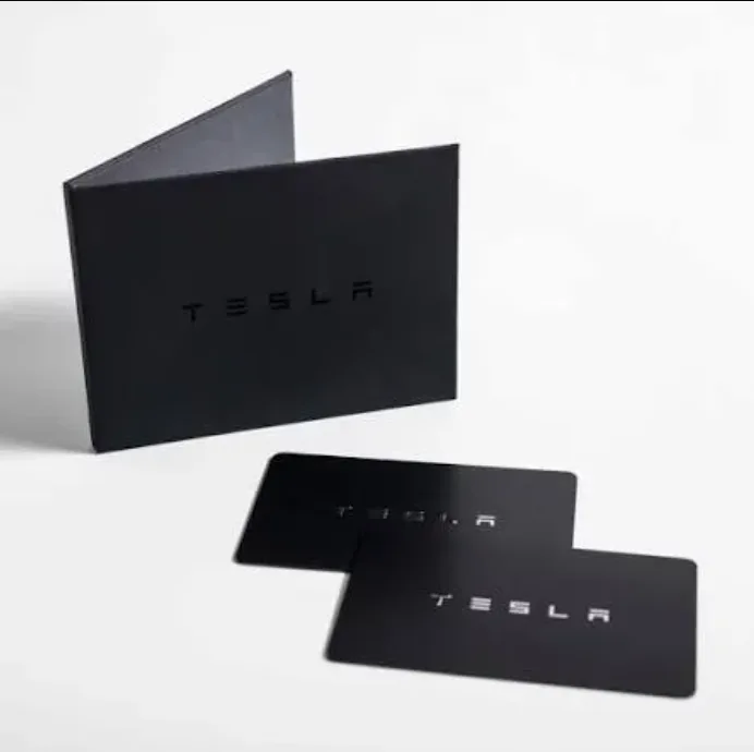 ბარათი გასაღები TESLA